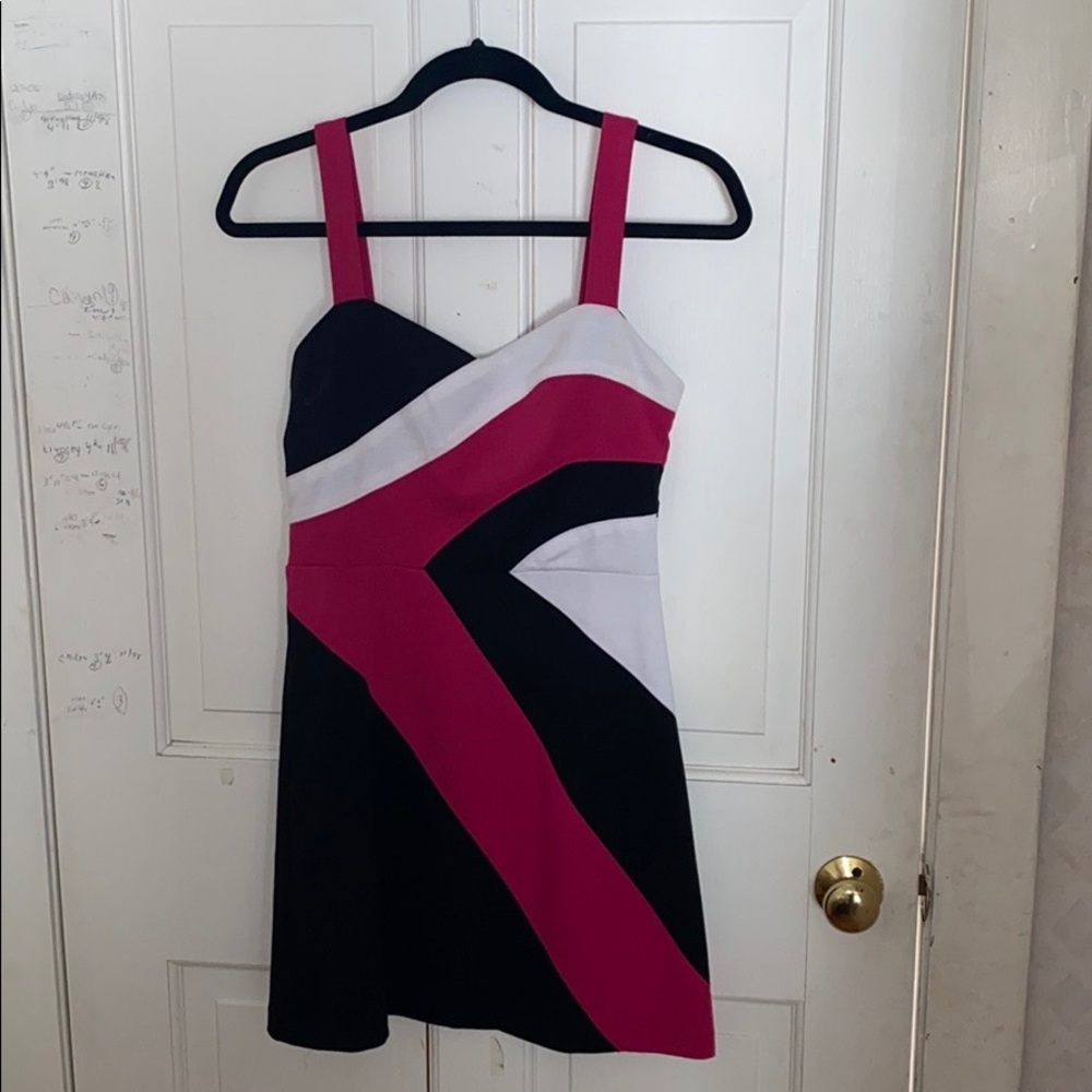 Color block patterned mini dress